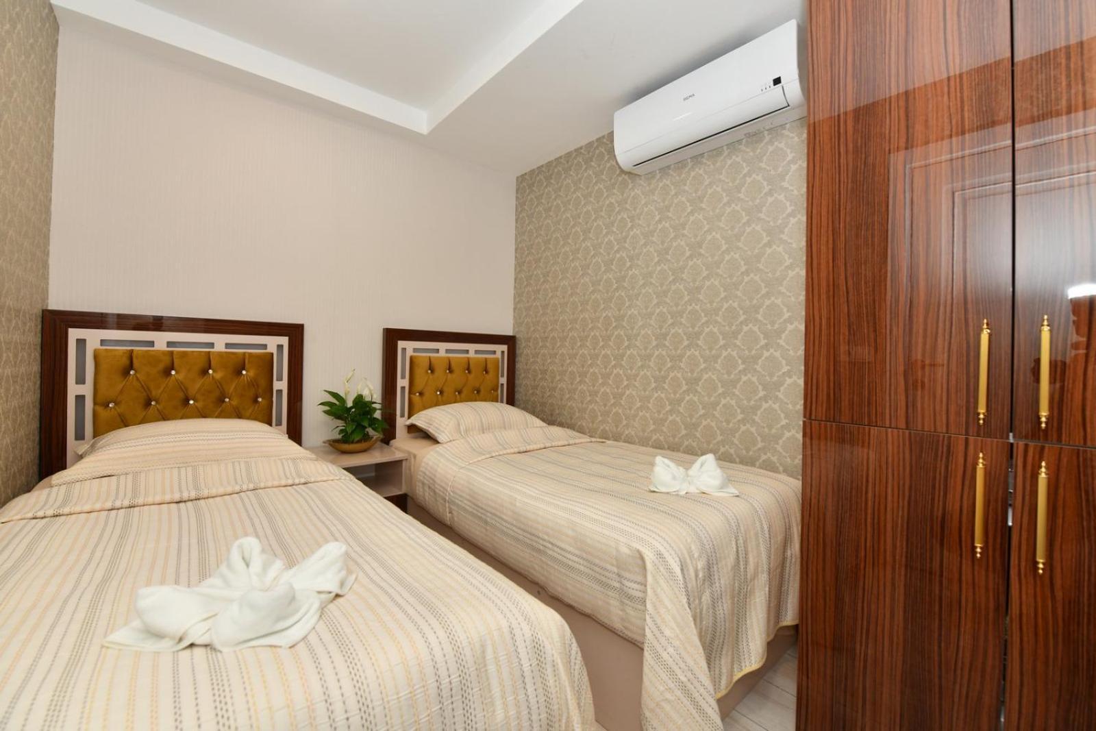 Sea Moon Hotel Истанбул Екстериор снимка